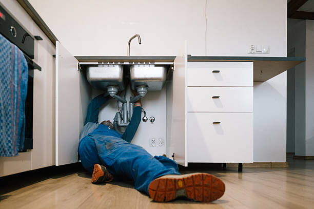 Professional Emergency Plumber technician working in Troy, NH